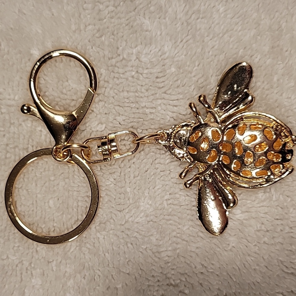 Bee Keychain - Picture 5 of 5